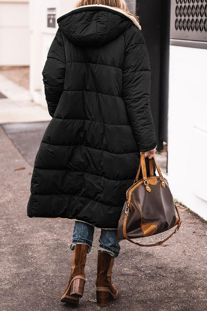 Alva – Elegant vändbar kappa för damer